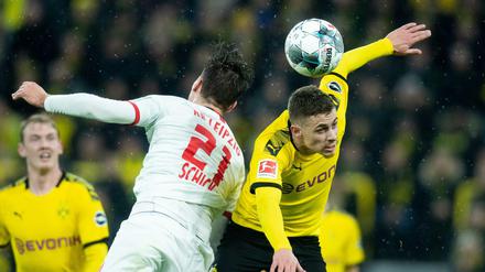 Spektakulärer Tanz. Dortmund (hier mit Hazard, rechts) und Leipzig boten ein aufregendes Spektakel.