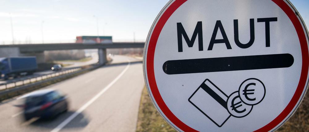 Etliche Dokumente zur Maut wurden jetzt als „vertraulich“ eingestuft.