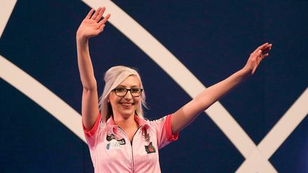 Fallon Sherrock jubelt weiter bei der Darts-WM. 
