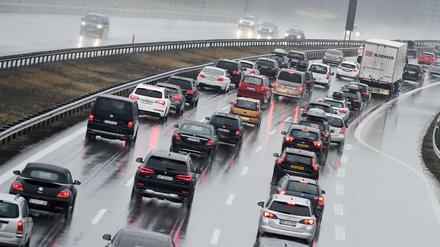 Stau auf der A8 bei Rosenheim.