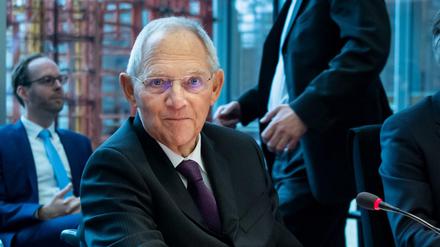 Bundestagspräsident Wolfgang Schäuble (CDU) bei einem Untersuchungsausschuss zur PKW-Maut.