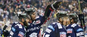 Überzeugend als Team. Gegen die Adler Mannheim präsentierten sich die Eisbären als funktionierendes Kollektiv.