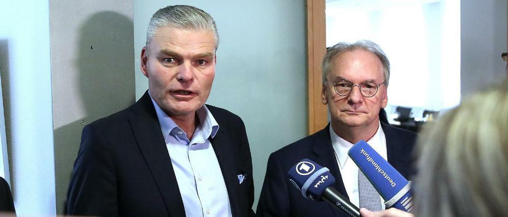 CDU-Chef Stahlknecht und Ministerpräsident Haseloff sind geschwächt durch den Fall Möritz.