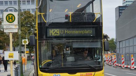 „Die Hälfte unserer Doppeldecker ist Schrott", sagte ein Fahrer neulich zu einem Fahrgast.