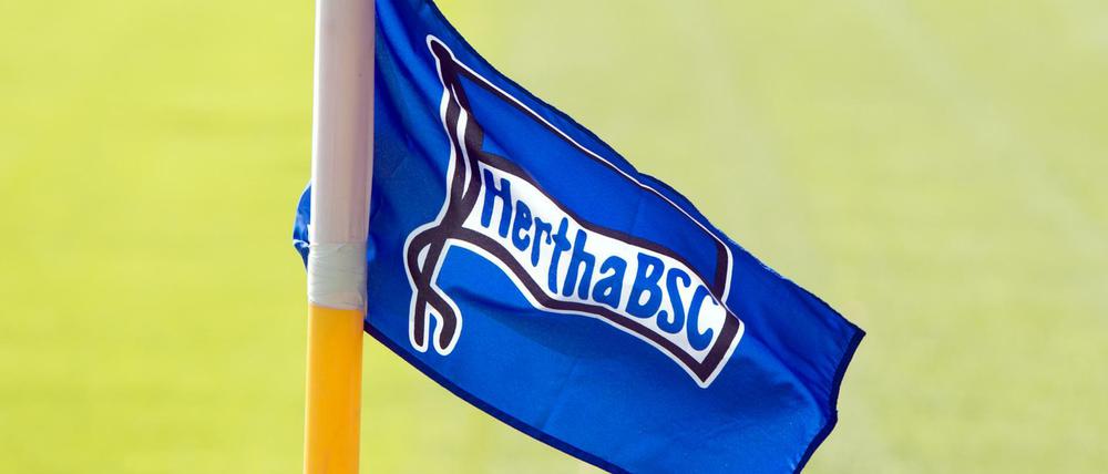 Ein Spiel, zwei Meinungen. Der Nachwuchs von Hertha BSC bricht ein Regionalligaspiel ab und erhebt Rassismus-Vorwürfe. Auerbach weist das von sich.