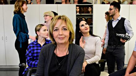 Friseurmeisterin Petra Biernoth koordiniert seit Jahren das Friseurangebot bei Frank Zanders Weihnachtsessen.