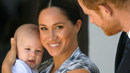 Der britische Prinz Harry, Herzog von Sussex, und seine Frau Meghan, Herzogin von Sussex, gemeinsam mit ihrem Sohn Archie. 