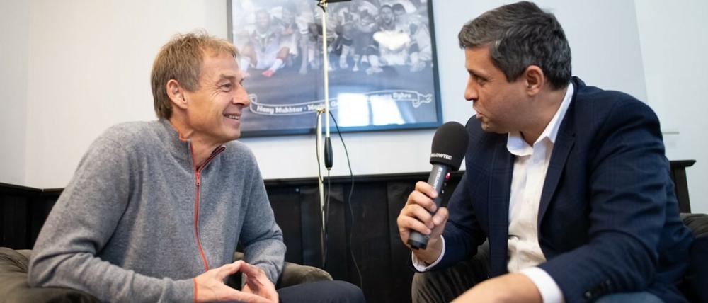 Trainer Jürgen Klinsmann und Politiker Raed Saleh.