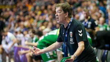 Unzufrieden: Trainer Velimir Petkovic musste eine Niederlage seiner Füchse mit ansehen.