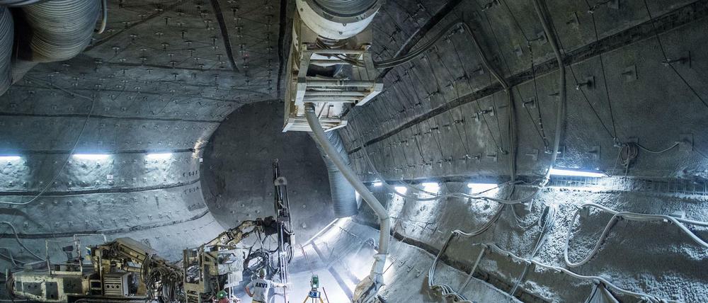 Das Endlager für schwach- und mittelradioaktive Stoffe, Schacht Konrad, befindet sich bereits in Bau.