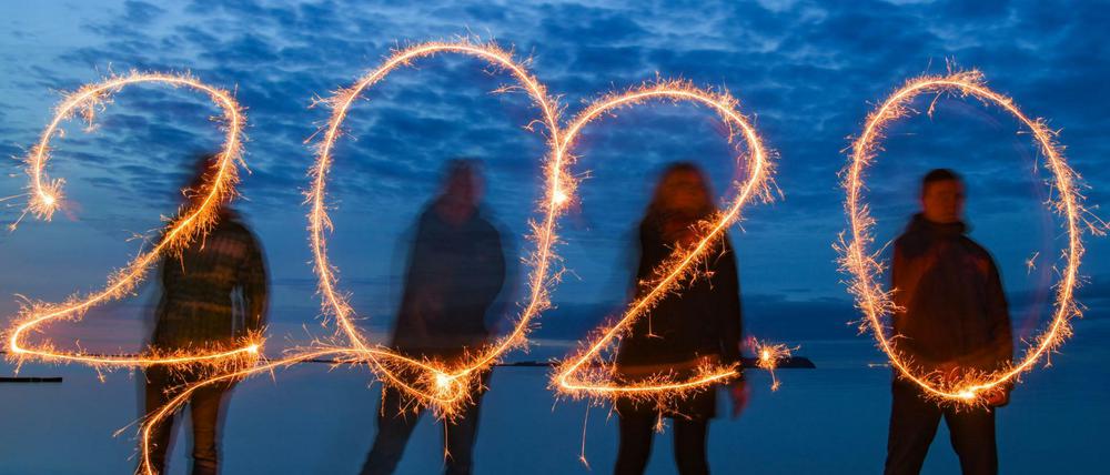 Welche Form hat die Zukunft? Zu Anfang der 2020er-Jahre stehen verschiedene Vorstellungen von Zukunft im Widerstreit.