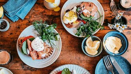 Das späte Frühstück boomt in Berlin, neben den Klassikern (hier aus dem "Rocket &amp; Basil"), gibt es viele Länderküchen, die den Brunch mit ihren Spezialitäten bestücken 