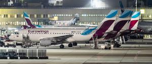 Eurowings-Maschinen auf dem Flughafen Düsseldorf 