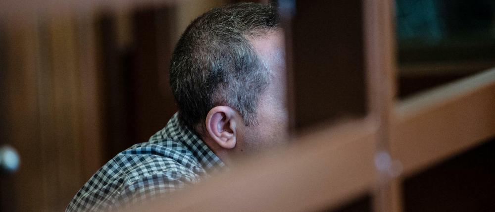 Der 44-jährige Angeklagte im Gerichtssaal.