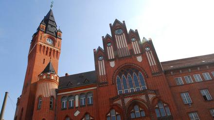 Außenaufnahme vom Rathaus Köpenick, Sitz des Bezirksamts.