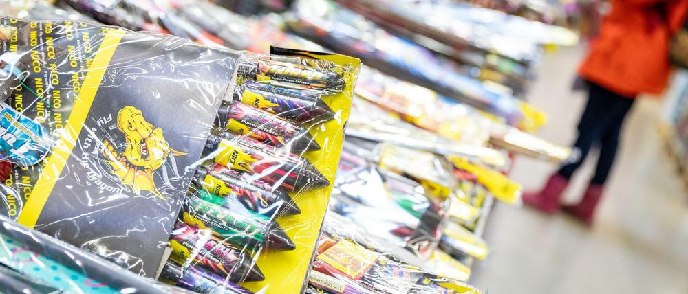 Pyrotechnik im Supermarkt (Symbolbild)