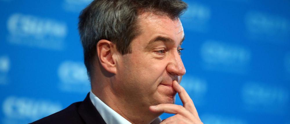 CSU-Chef Markus Söder fordert für die zweite Hälfte der Wahlperiode eine Umbildung der Bundesregierung von Kanzlerin Angela Merkel (CDU).