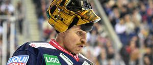 Verschlief die Anfangsphase. Justin Pogge musste nach drei Minuten schon wieder runter.