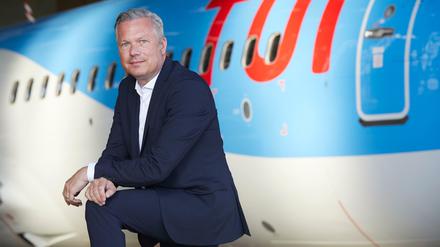 Oliver Lackmann (50) ist Geschäftsführer der TUI Fly. Darin wird der Flugbetrieb aller fünf TUI Fluglinien gebündelt. Er ist für 150 Maschinen zuständig. 