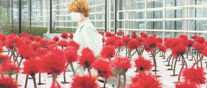 Eine Blume, die glücklich macht. Emily Beecham als Botanikerin Alice erhielt in Cannes eine Palme als beste Darstellerin. 