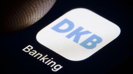 Es gebe keine Hinweise auf einen Datenabgriff, erklärt die DKB.