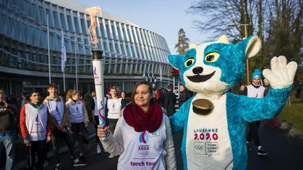 Feuer und Flamme. Die Olympischen Jugendspiele mit Maskottchen Yodli finden zum dritten Mal statt. 