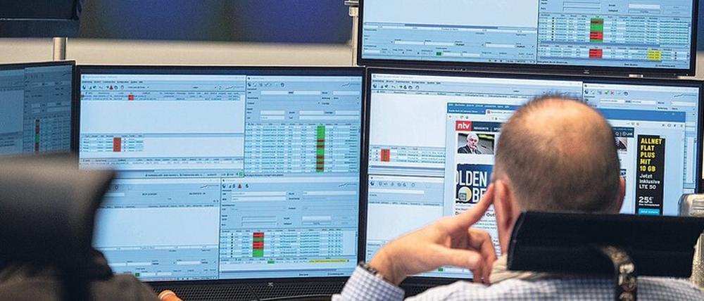 Privatanleger werden belastet - Sekundenhandel dagegen kommt ohne Steuer weg.