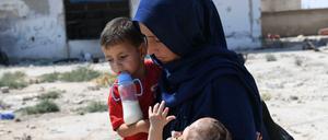 Für die Zivilisten in der umkämpften Aufständischen-Region Idlib zeichnet sich eine immer schlimmere Lage ab. 