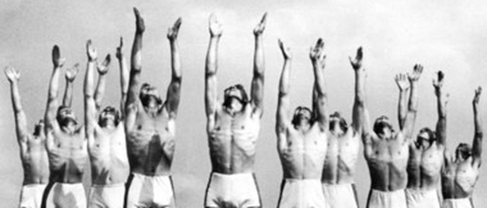 Das faschistische Männerbild: Ein gestählter Körper.