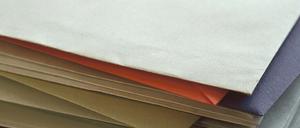 Hinterlassen. Ungeöffnete Briefe, die an Verstorbene adressiert sind, sollte man zurückschicken.