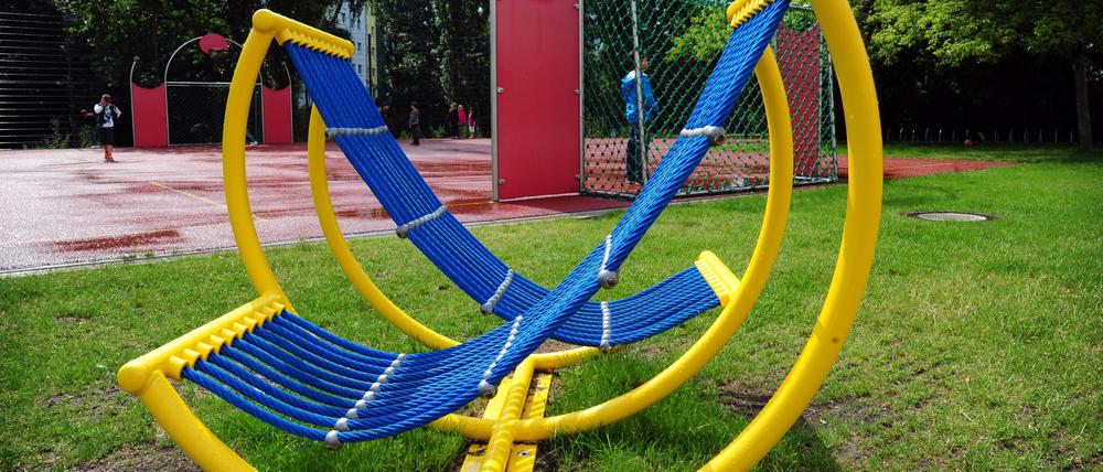 Auf dem Schulhof der Grundschule an der Geißenweide spielten bisher Kinder. Nun soll der Hof einem Neubau weichen. 