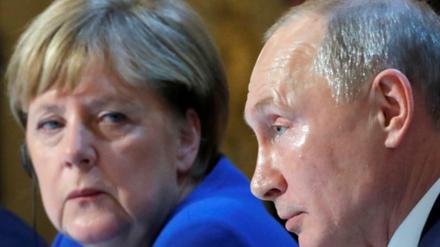 Ist Angela Merkel bereit, ihre Wirtschaftsmacht als Druckmittel bei Wladimir Putin einzusetzen?