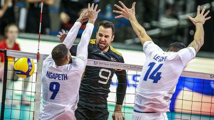 Gab alles, aber es reichte nicht. Georg Grozer beendet seine Karriere in der Volleyball-Nationalmannschaft mit einer bitteren Niederlage.