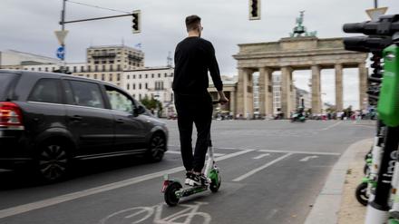 Mediziner registrieren schwere Verletzungen durch E-Scooter-Unfälle.