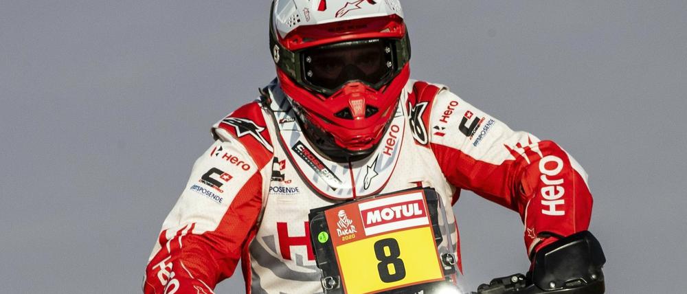 Hilfe kam zu spät. Der portugiesische Motorradpilot Paulo Goncalves ist bei der Rallye Dakar ums Leben gekommen.