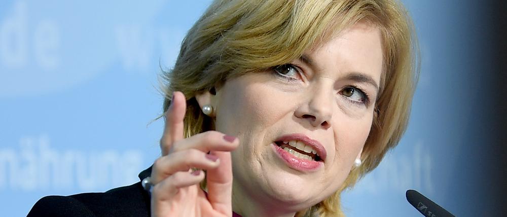 Bundeslandwirtschaftsministerin Julia Klöckner (CDU) will nach eigenen Angaben mehr gegen Billigpreise bei Lebensmitteln tun.