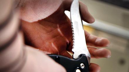 Erste Jahresstatistik für Messerstraftaten in Nordrhein-Westfalen: Über 6800 Straftaten wurden erfasst.