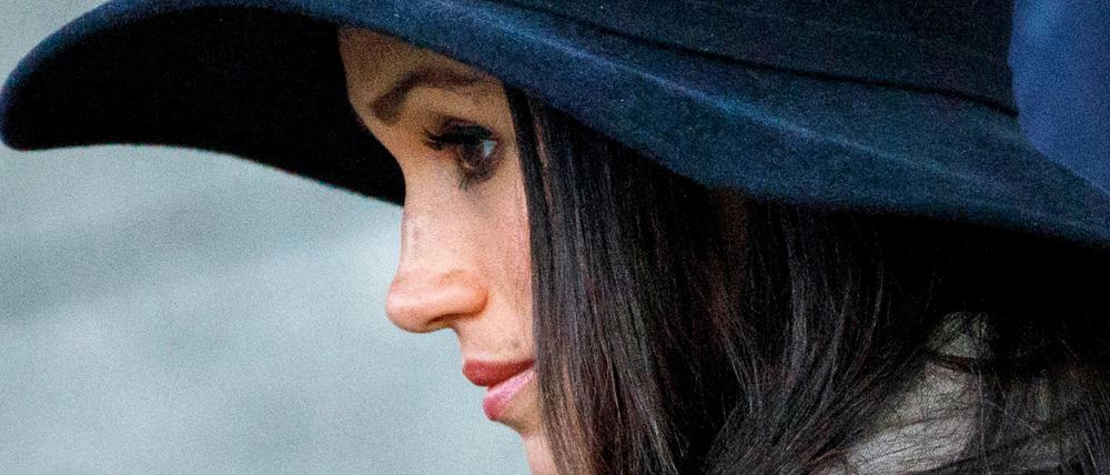 Meghan Markle hat die Regeln des Königshauses hinter sich gelassen.