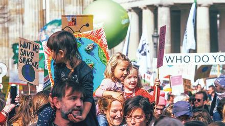 Gemeinsam etwas bewirken. Mittlerweile haben sich auch viele Eltern „Fridays for Future“ angeschlossen. Am 24. Januar findet die nächste Großdemo statt. 