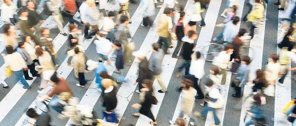 Viel zu voll hier – zu Zehntausenden ziehen die Berliner ins Umland, deshalb wächst die Hauptstadt so langsam wie zuletzt im Jahr 2011. 