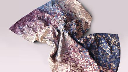 Kann Holz zu Textil werden? Elisa Strozyk hat ein solches Material entwickelt.