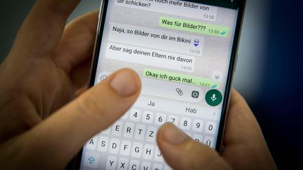 Kinder sollen künftig besser vor Missbrauch im Netz geschützt werden.