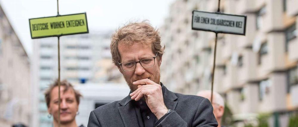 Bezirkspolitiker unter Druck. Hat Florian Schmidt Dokumente verändert?