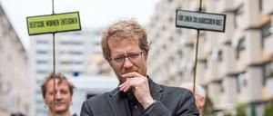 Bezirkspolitiker unter Druck. Hat Florian Schmidt Dokumente verändert?
