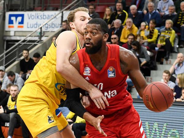 Endstation: Greg Monroe (rechts) war Bayerns namhaftester Zugang im Sommer. Am Sonntag unterlag er jedoch mit seinem neuen Team in Ludwigsburg.