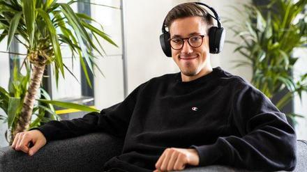 Der Gamer, Youtuber, Influencer, Moderator. Maximilian Knabe, besser bekannt als „HandofBlood“, kurz: Hänno.