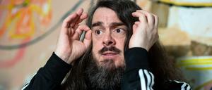 Wäre am liebsten „Chef von dem Laden“. Jonathan Meese, hier vor einigen Tagen bei einem Interview mit der dpa.