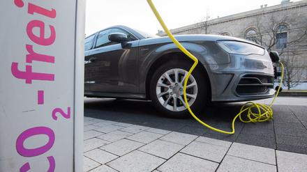 Deutschland investiert viel in Elektromobilität und autonomes Fahren.