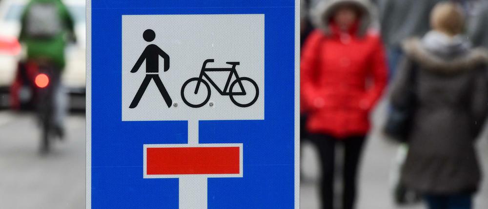 Noch ist die autofreie Innenstadt eine Vision. Geht es nach Berlins Verkehrssenatorin Regine Günther, wird sie schon 2030 Realität. 