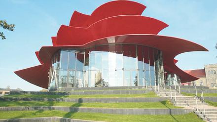 Das Hans-Otto-Theater Potsdam von Gottfried Böhm. 